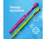 Colgate Escova Dental Ultra Soft com 2 unidades  2